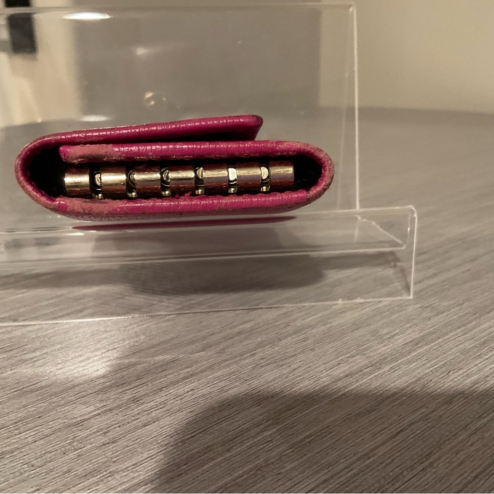 GUCCI Lovely Hearts Pink Leather Key Case - Picture 4 of 7